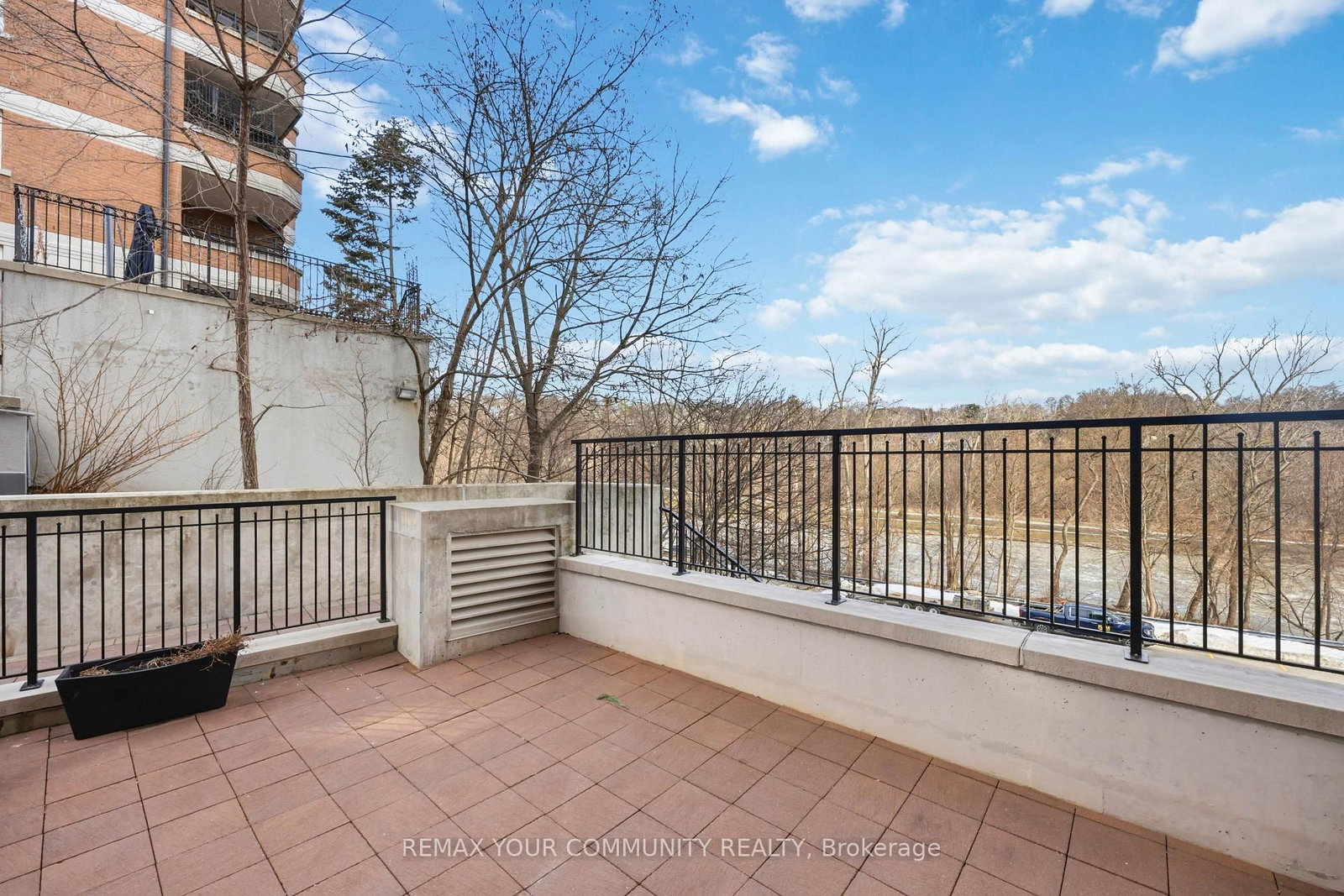 30 Old Mill Road, Unit 601 - Photo 23