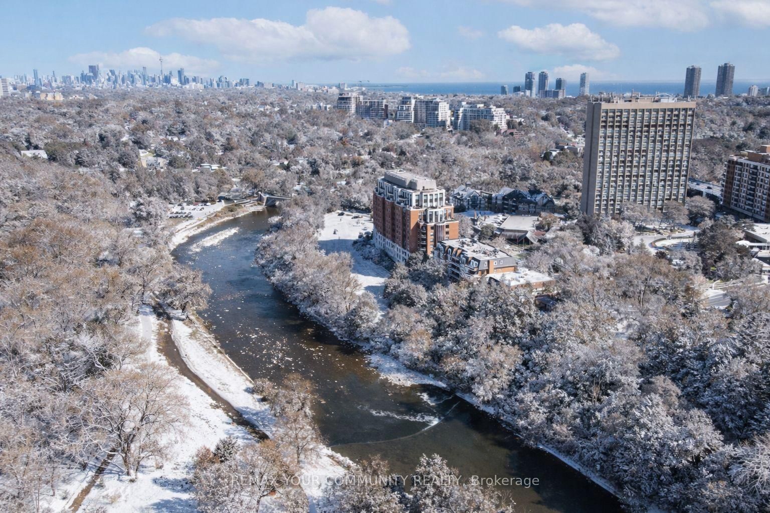 30 Old Mill Road, Unit 601 - Photo 24