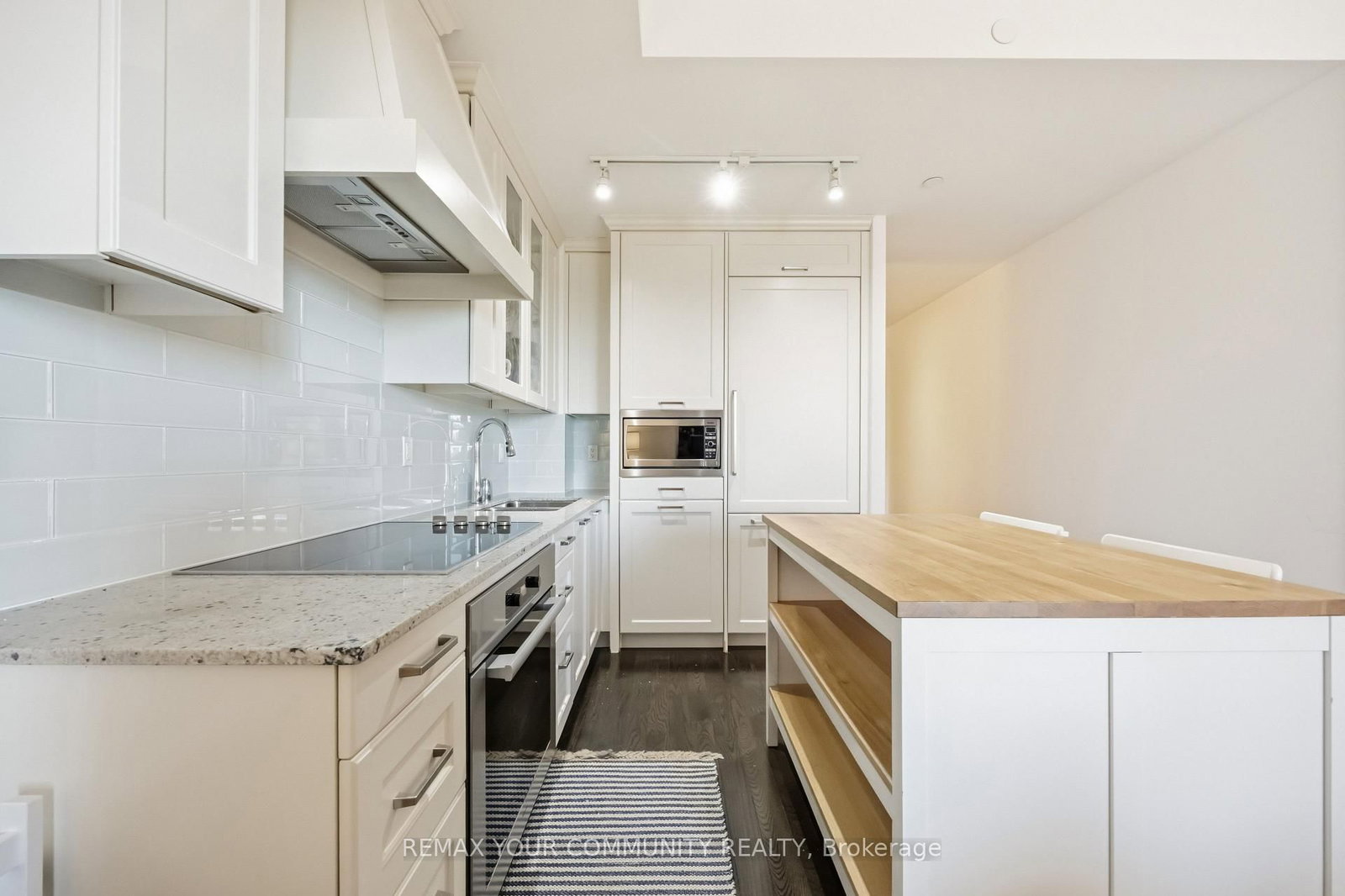 30 Old Mill Road, Unit 601 - Photo 7