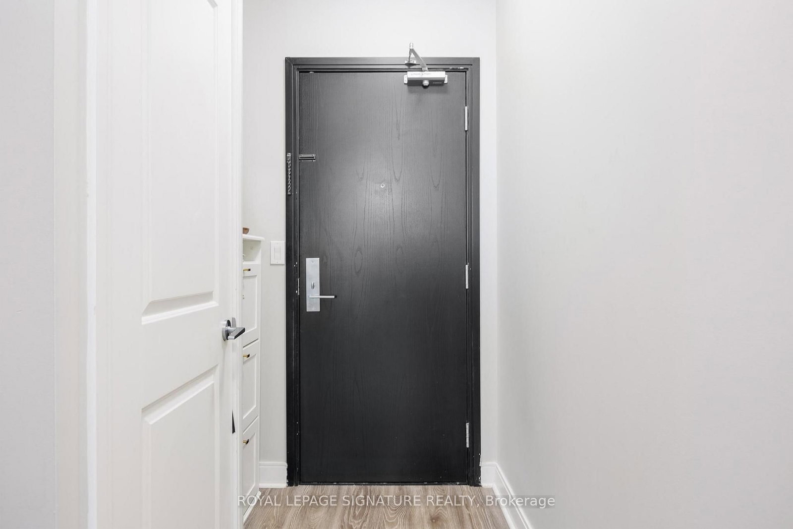 90 Absolute Avenue, Unit 1511 - Photo 18