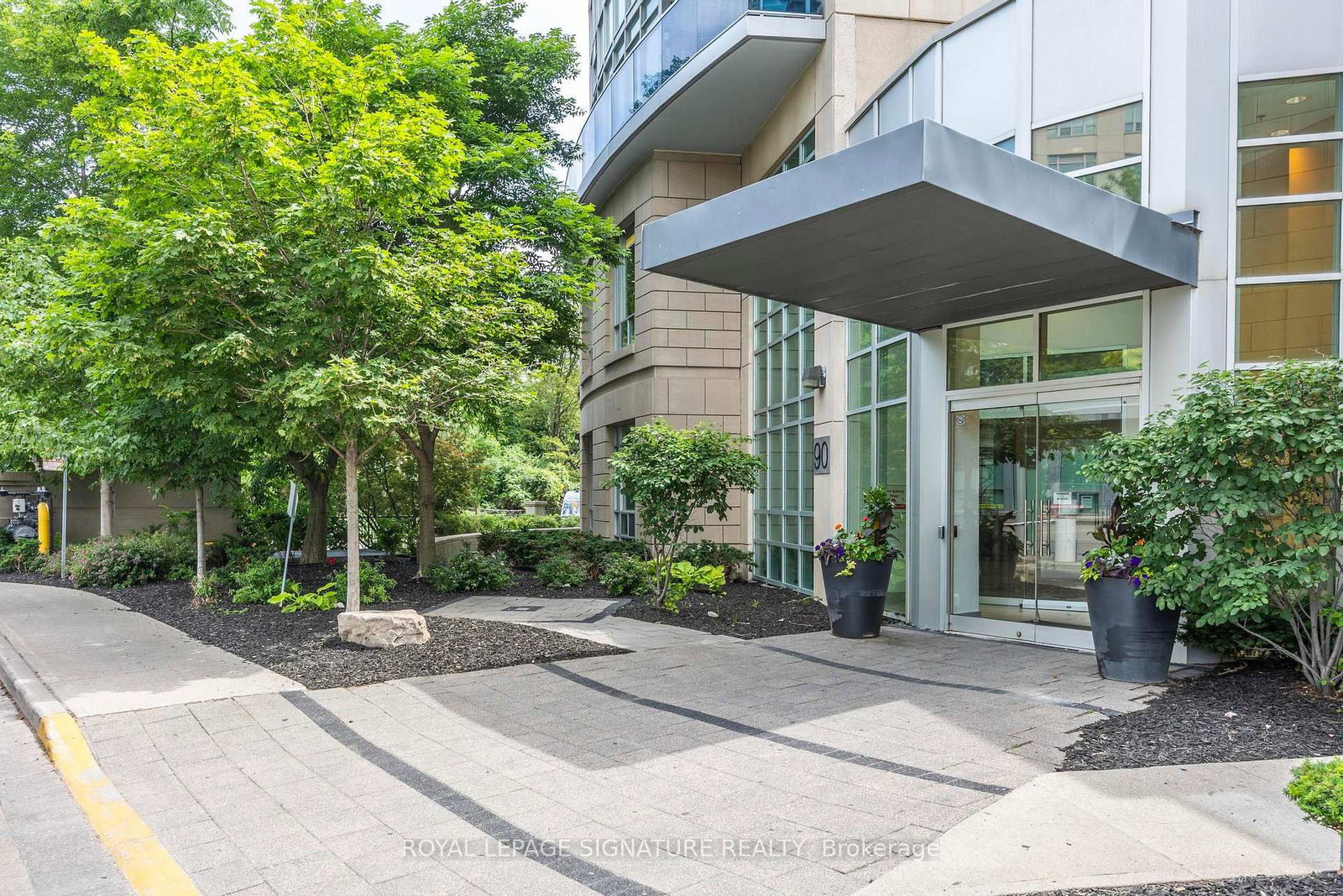 90 Absolute Avenue, Unit 1511 - Photo 3