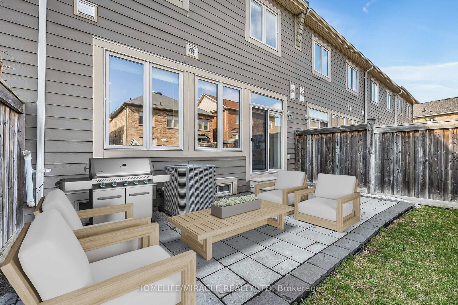 Townhouse for sale at 117 Aird Court, Milton, Ontario, L9T 8B6 - Scott - MLS: W13009338