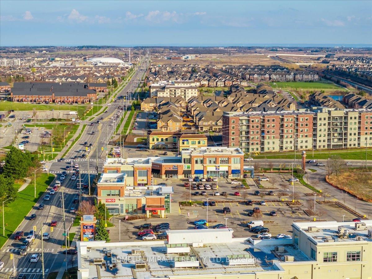 Townhouse for sale at 117 Aird Court, Milton, Ontario, L9T 8B6 - Scott - MLS: W13009338