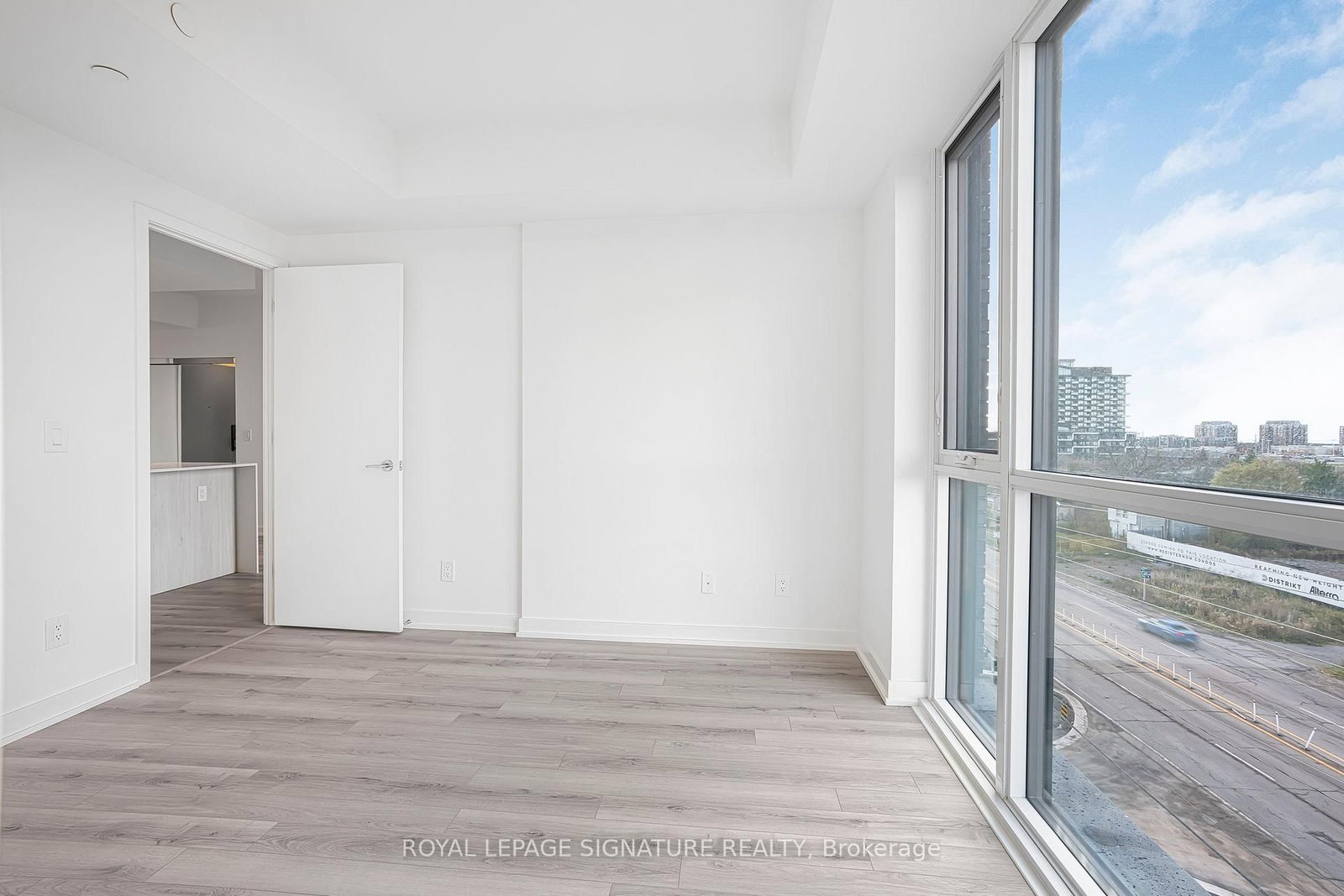 3071 Trafalgar Road, Unit B510 - Photo 30