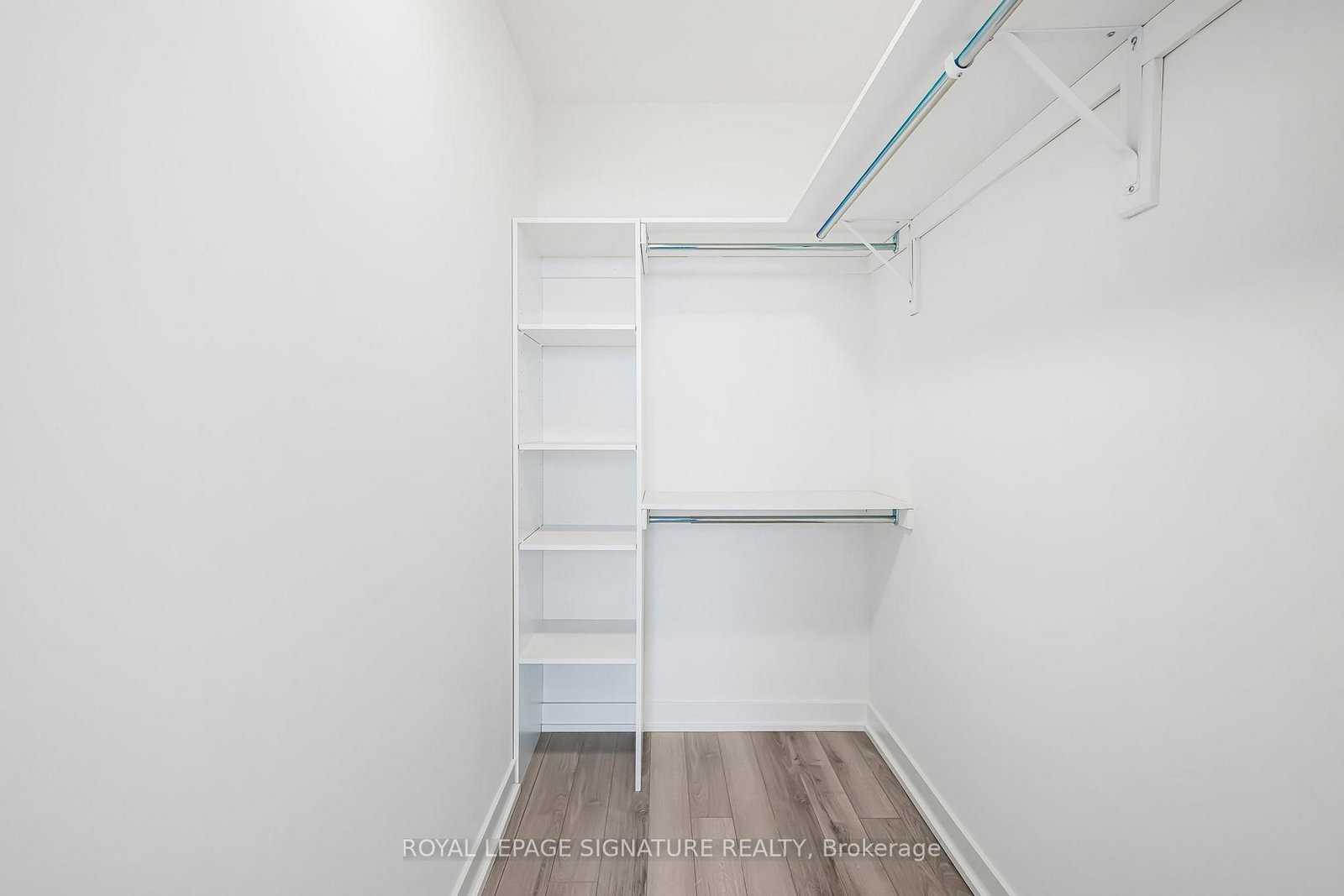 3071 Trafalgar Road, Unit B510 - Photo 34