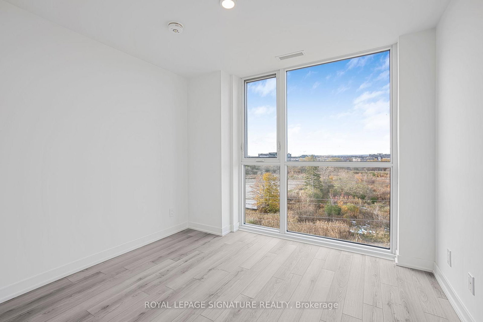 3071 Trafalgar Road, Unit B510 - Photo 38