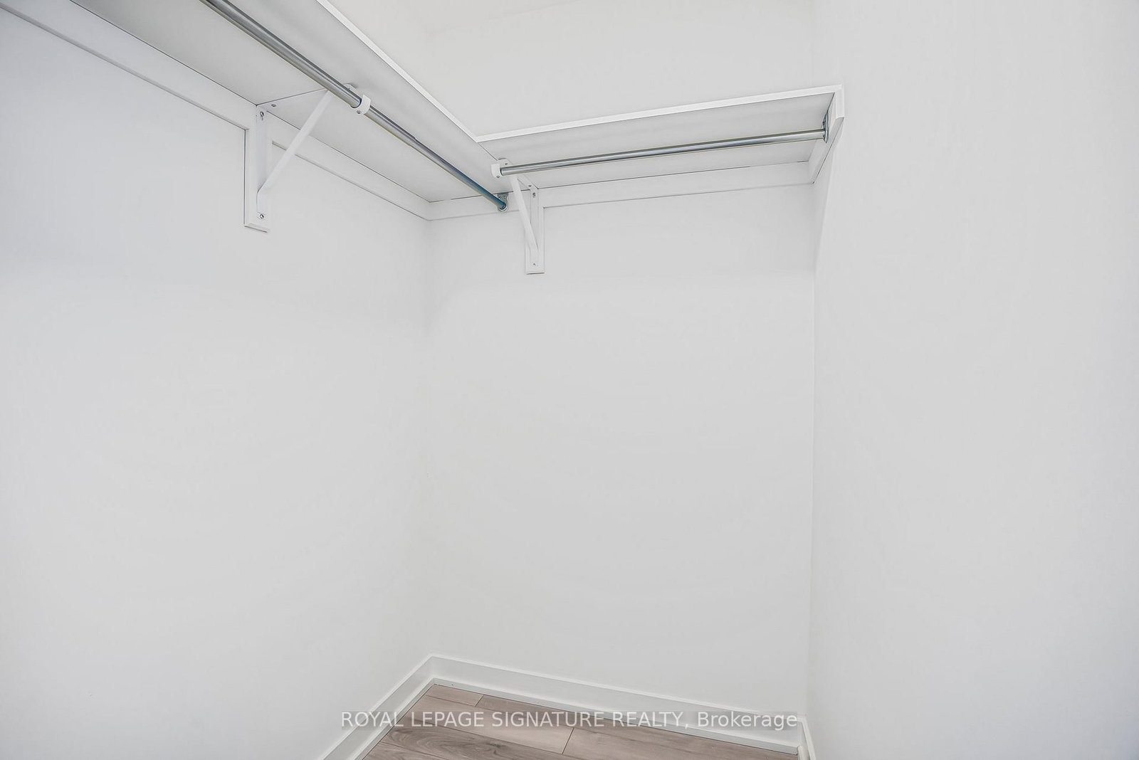 3071 Trafalgar Road, Unit B510 - Photo 40