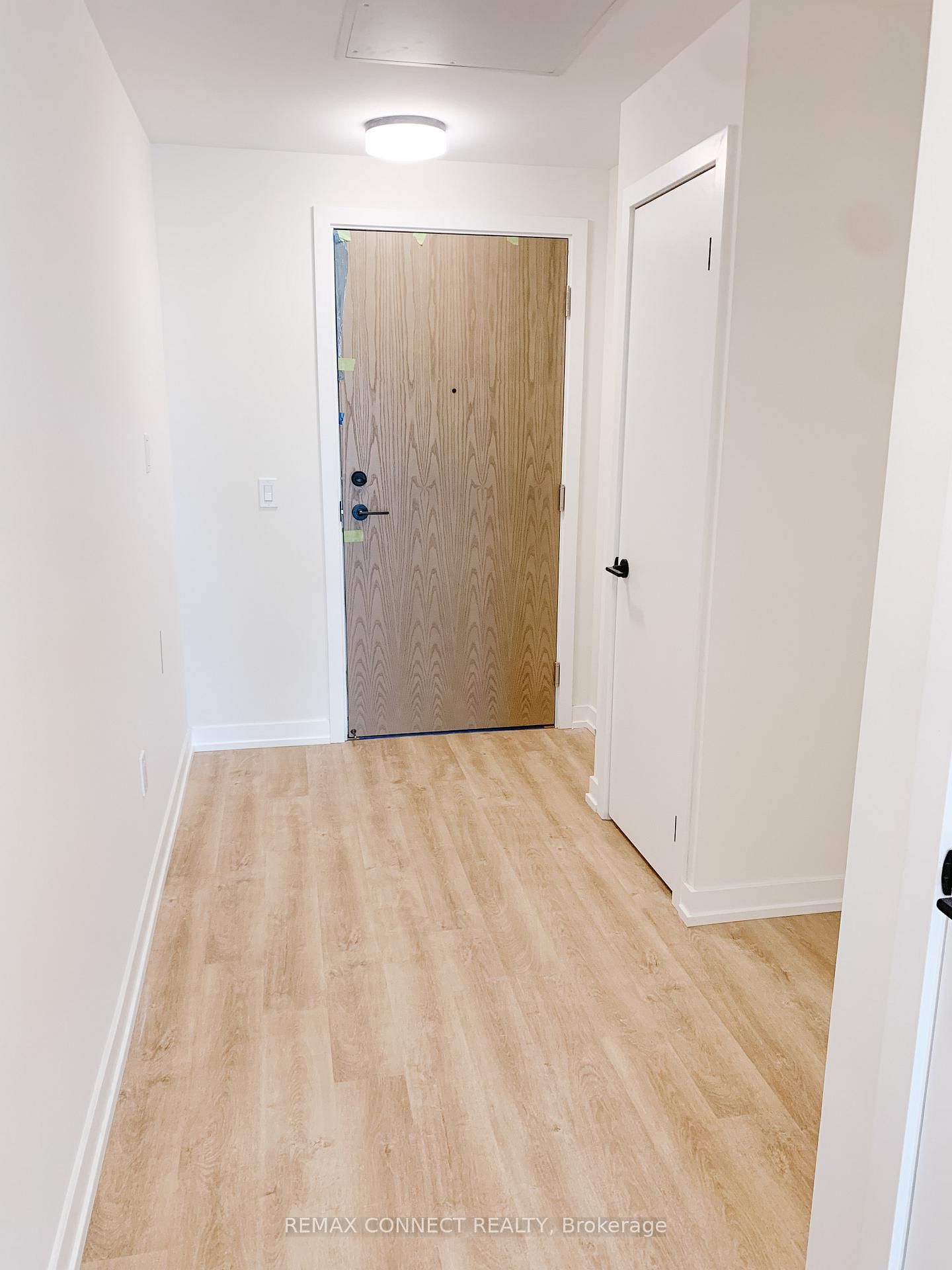 2300 St. Clair Avenue W, Unit 214 - Photo 2