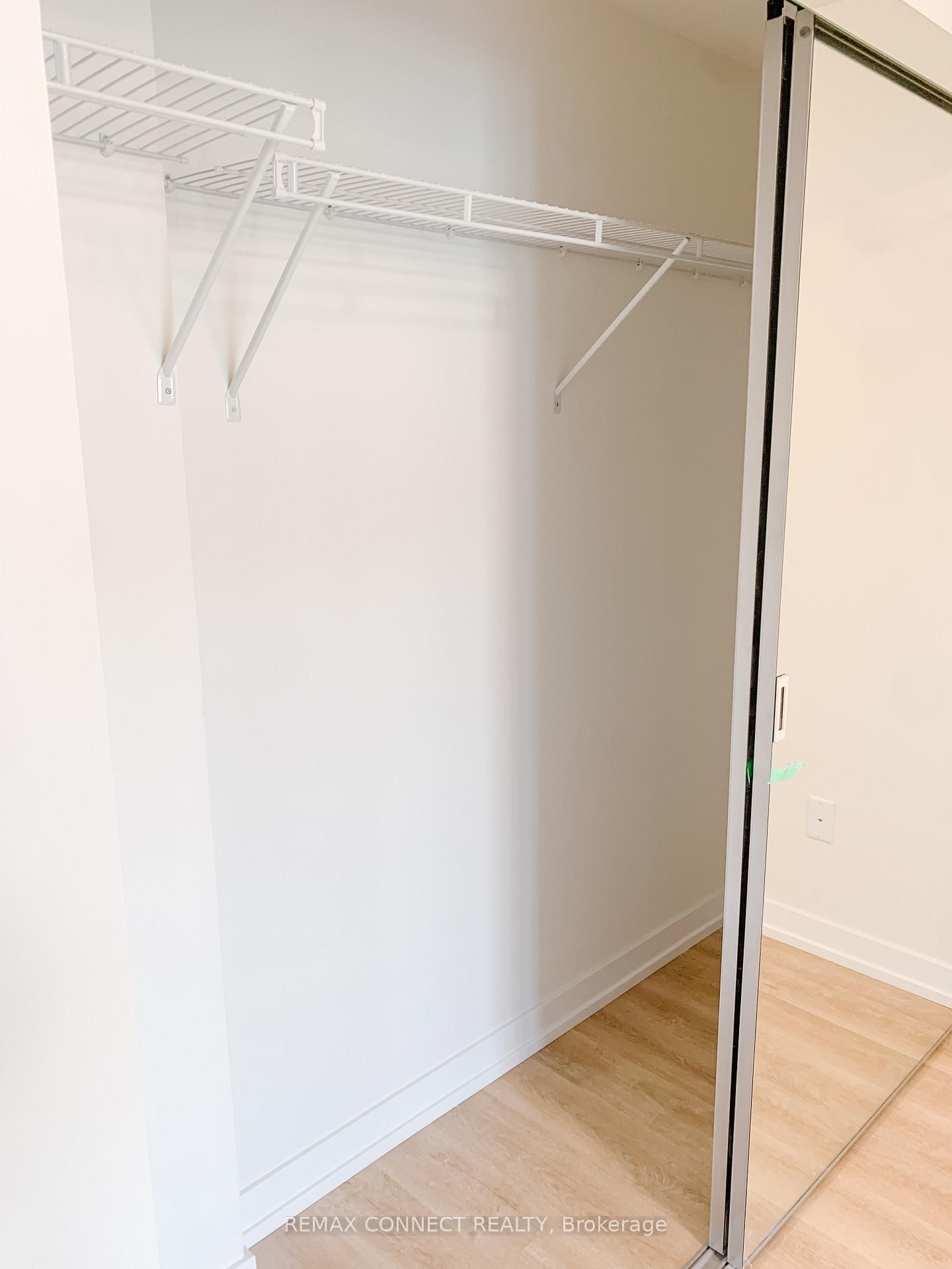 2300 St. Clair Avenue W, Unit 214 - Photo 8