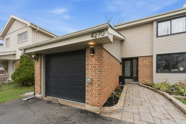 4270 Jefton Crescent