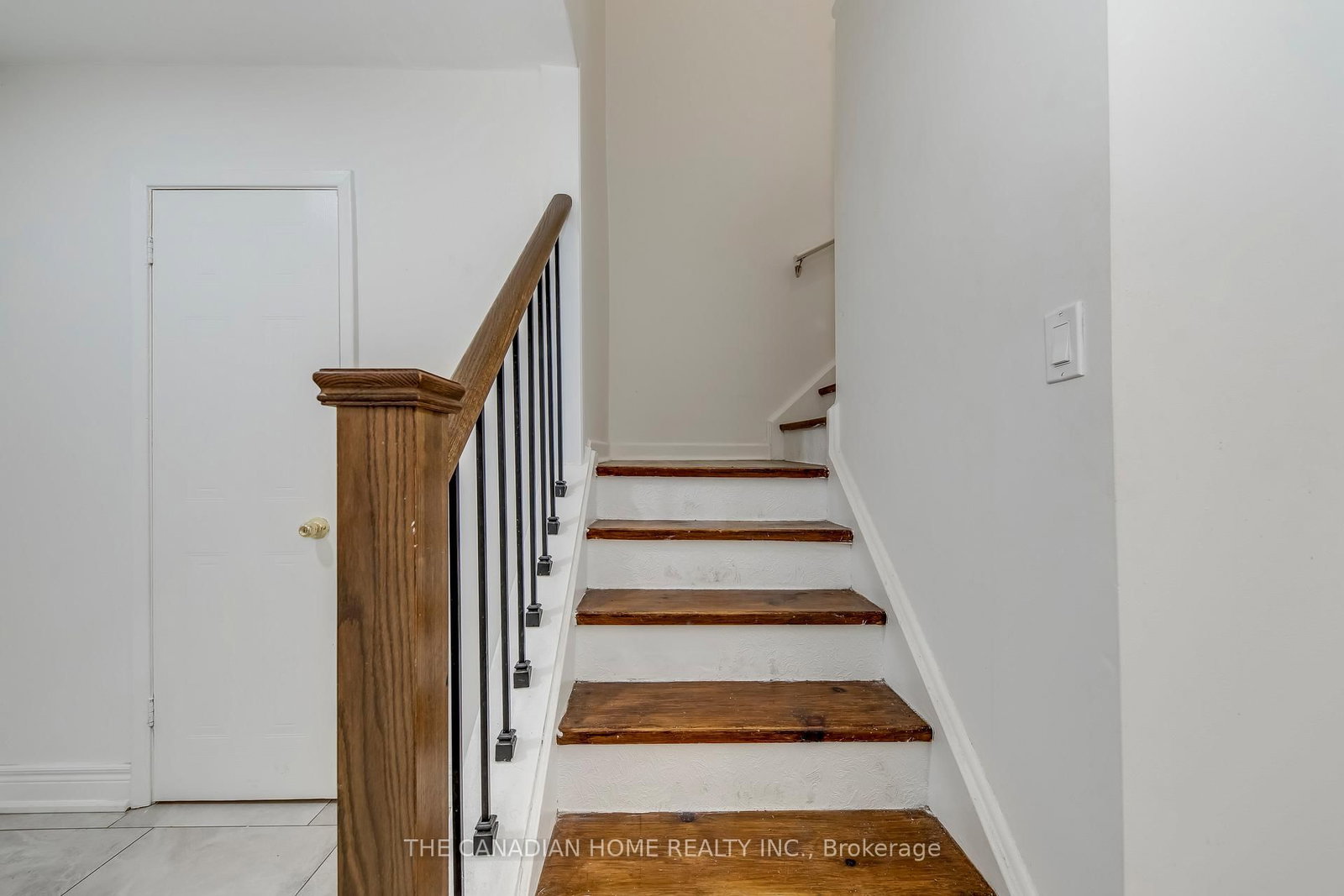 41 Mississauga Valley Boulevard E, Unit 35 - Photo 18