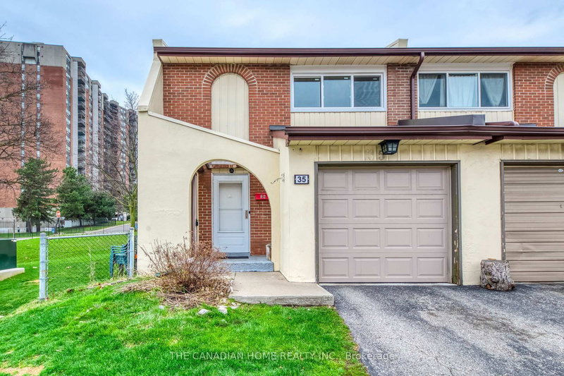 35 - 41 Mississauga Valley Blvd E, Mississauga, L5A 3N5 | Image 2