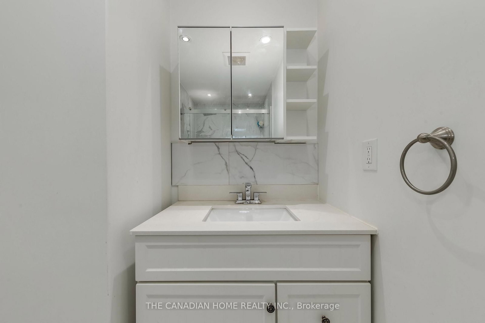 41 Mississauga Valley Boulevard E, Unit 35 - Photo 32