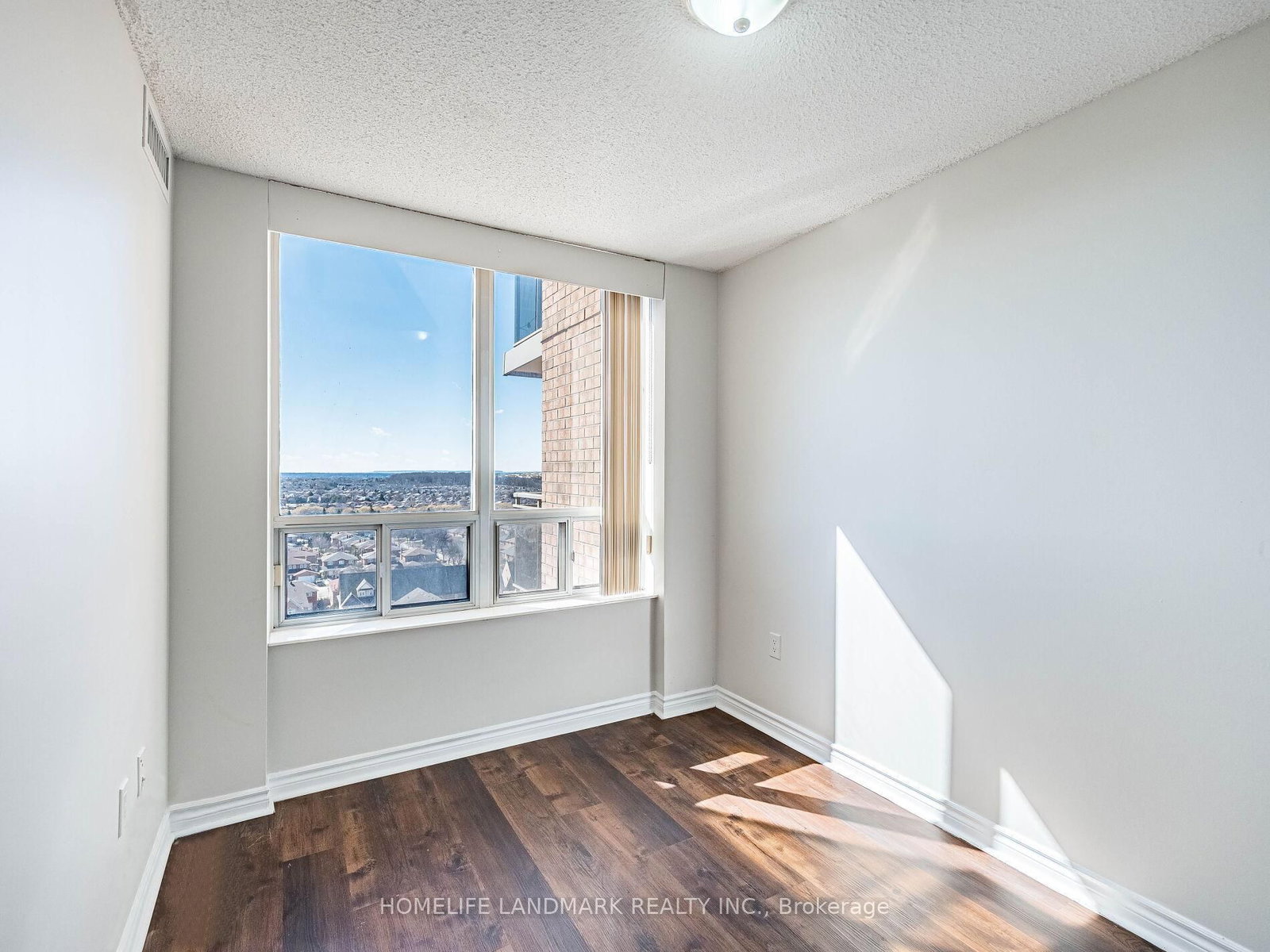 55 Strathaven Drive, Unit 1210 - Photo 10