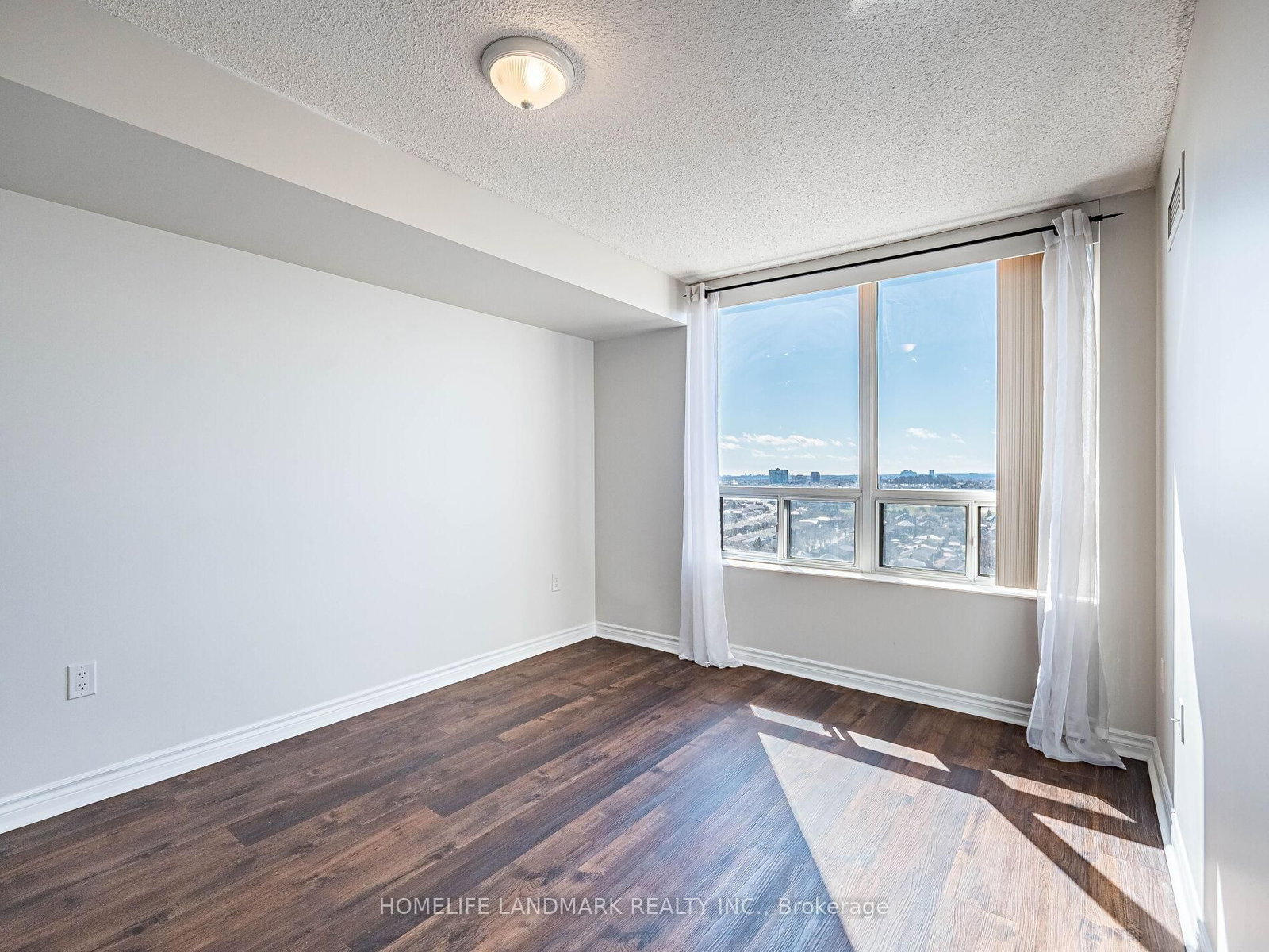 55 Strathaven Drive, Unit 1210 - Photo 7