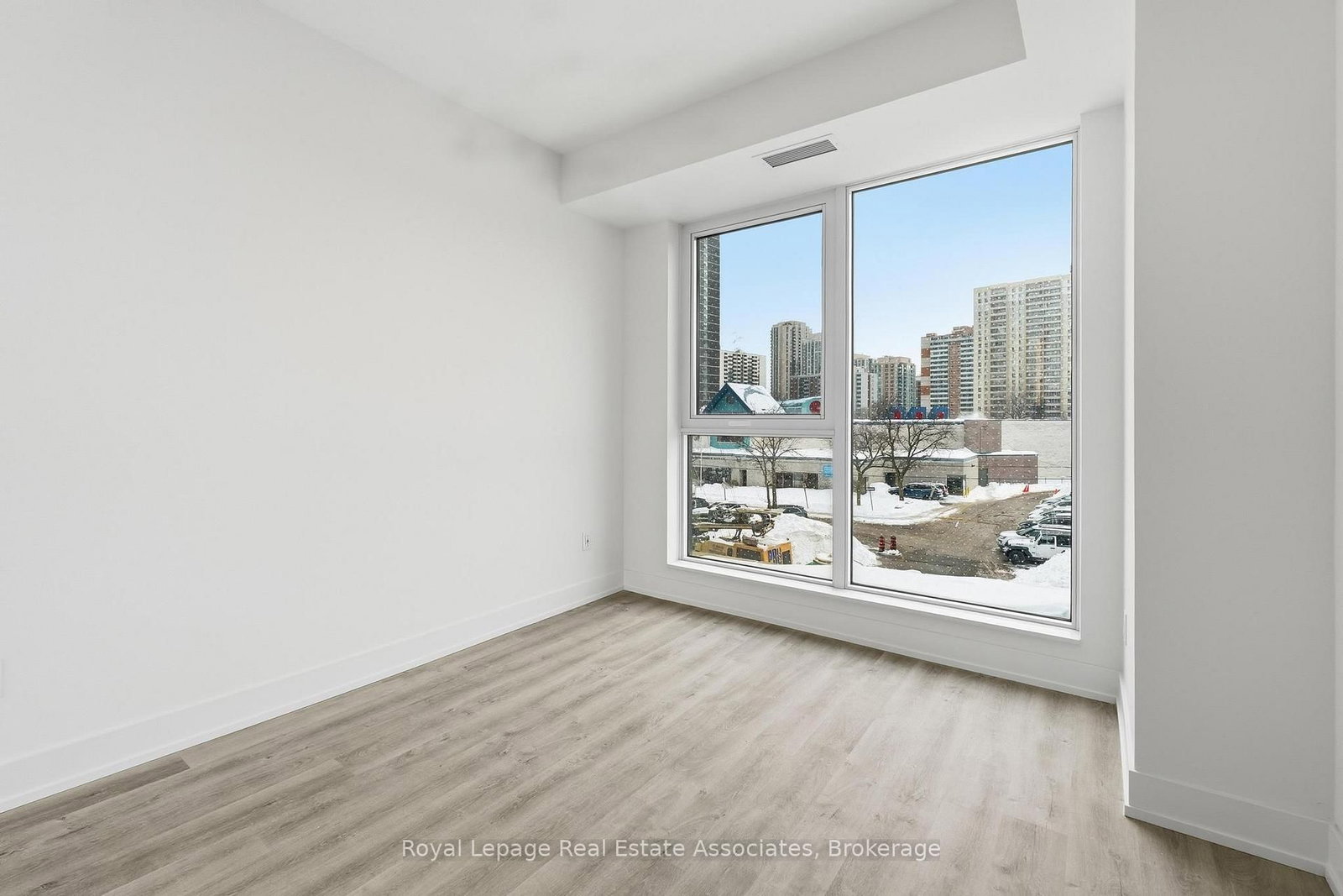 25 Cordova Avenue, Unit 315 - Photo 13