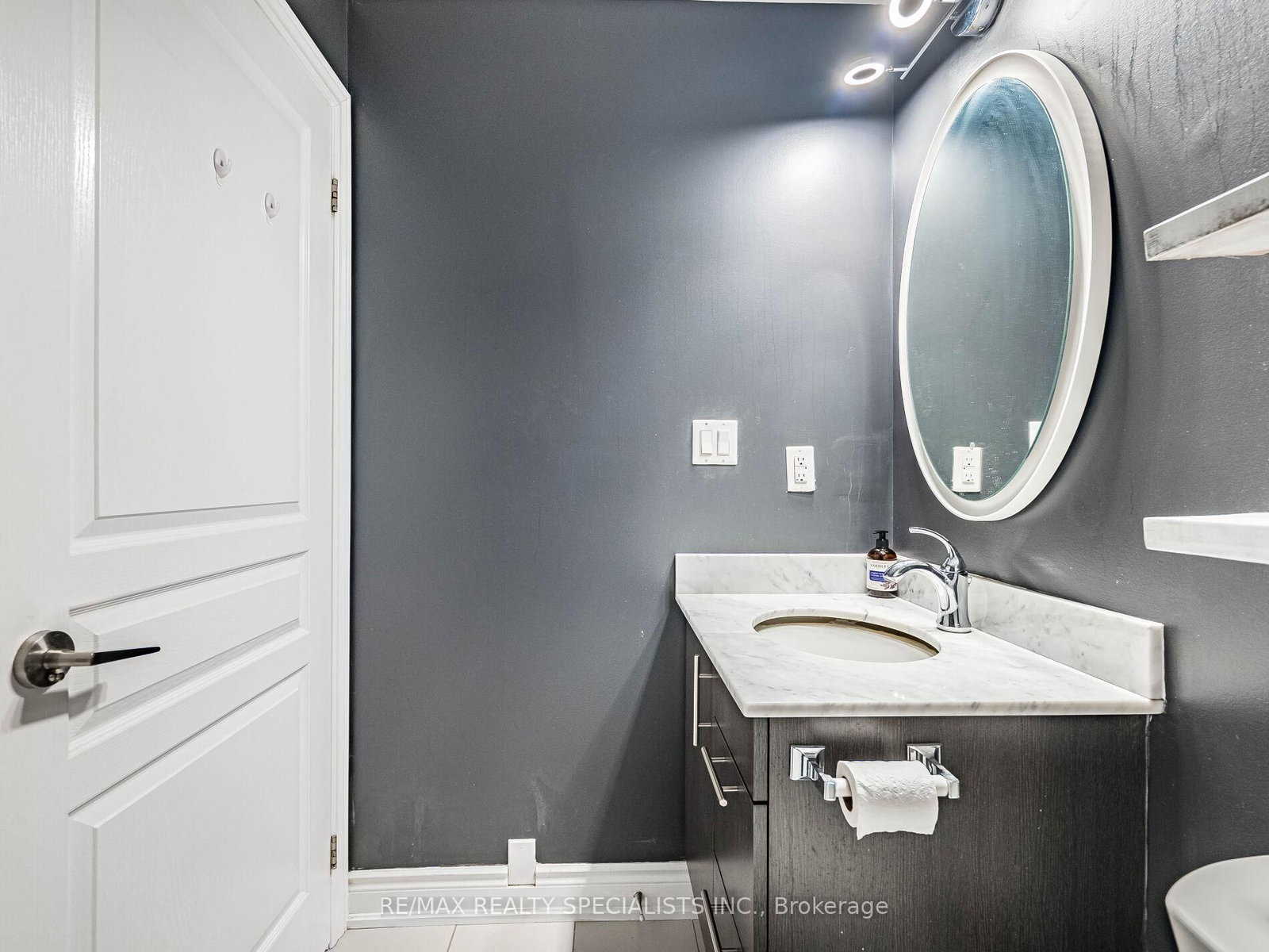 3170 Erin Mills Parkway, Unit 131 - Photo 22