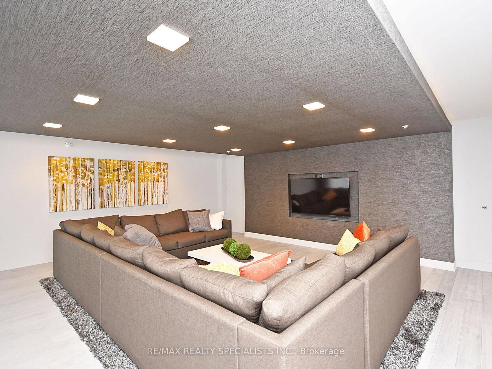 3170 Erin Mills Parkway, Unit 131 - Photo 27