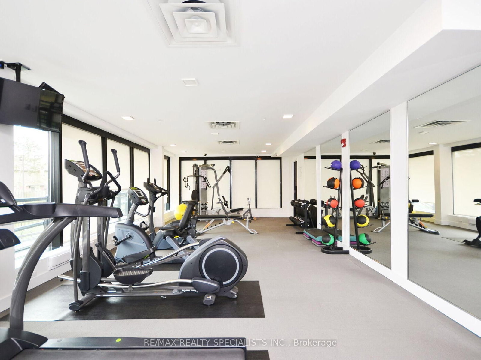 3170 Erin Mills Parkway, Unit 131 - Photo 28