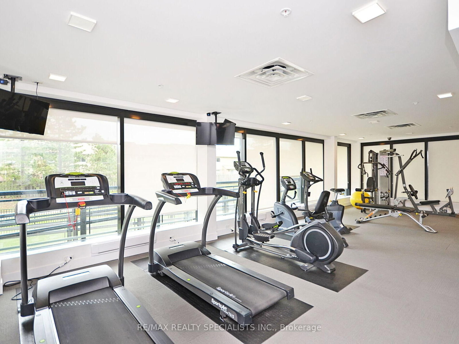 3170 Erin Mills Parkway, Unit 131 - Photo 29