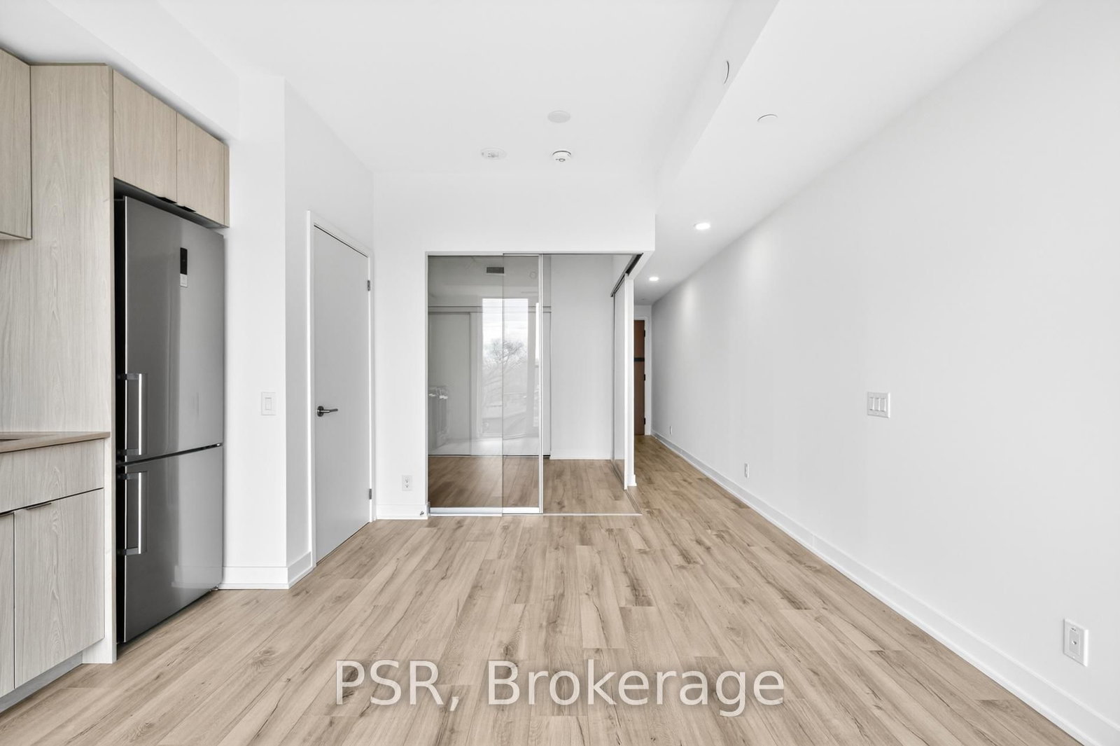 1660 Bloor Street W, Unit 707 - Photo 10