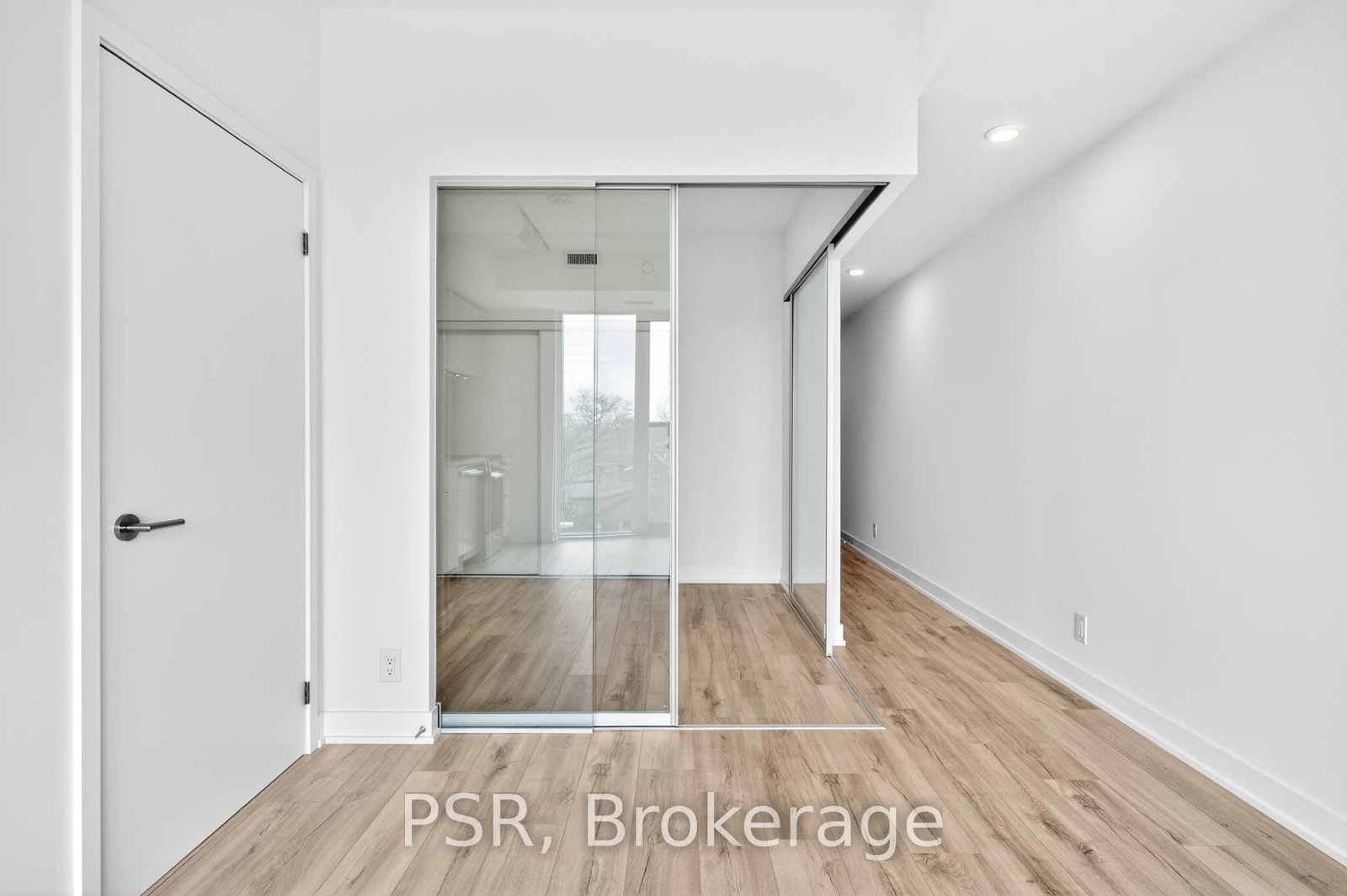 1660 Bloor Street W, Unit 707 - Photo 11