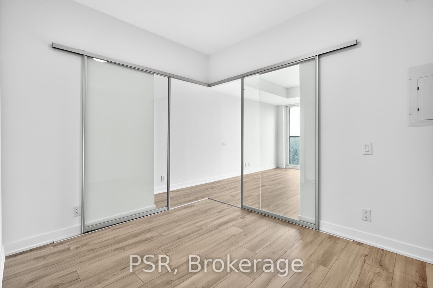 1660 Bloor Street W, Unit 707 - Photo 14