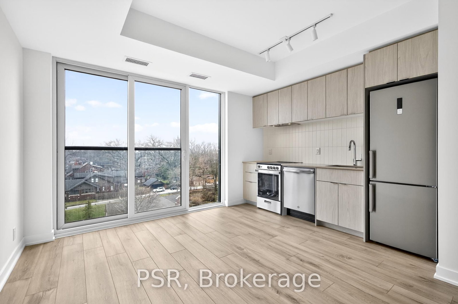 1660 Bloor Street W, Unit 707 - Photo 2