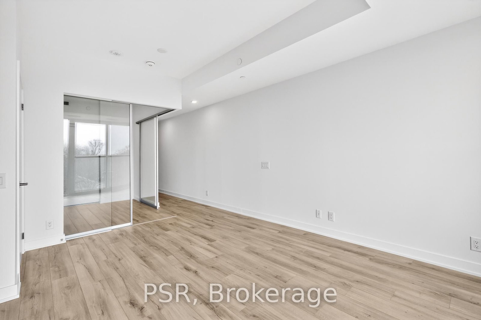 1660 Bloor Street W, Unit 707 - Photo 9