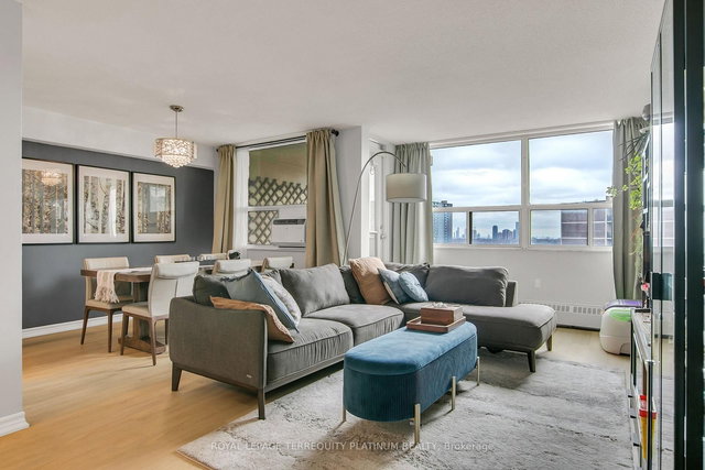 1517 - 551 The West Mall