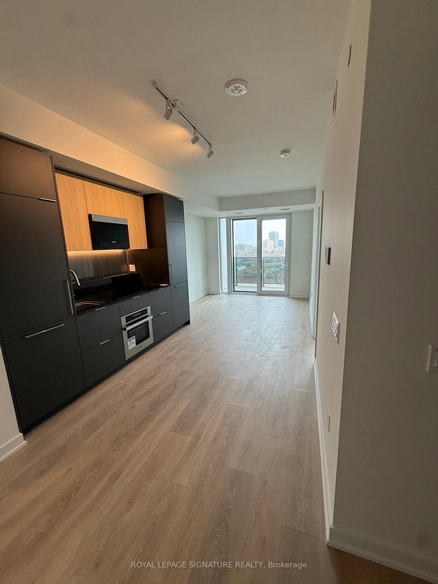 503 - 1 Fairview Road