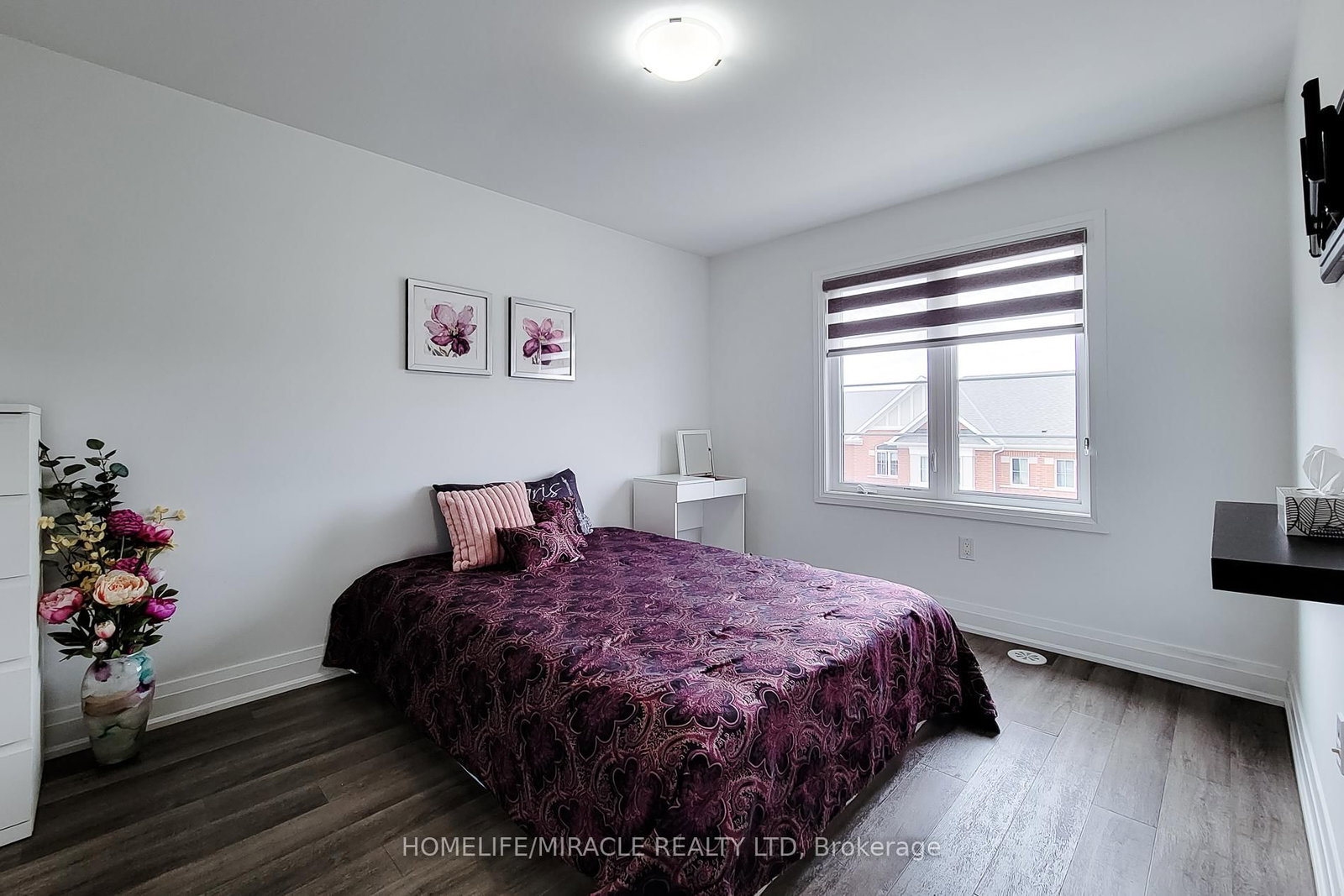 Townhouse for sale at 1274 Wintergreen Place, Milton, Ontario, L9E 1S4 - Cobban - MLS: W13010120