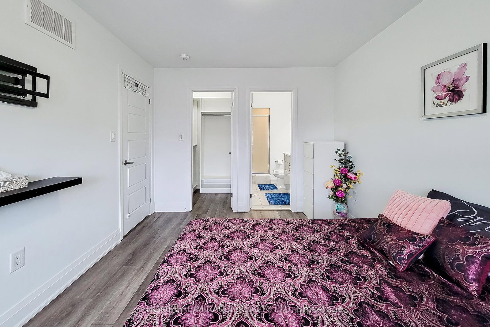 Townhouse for sale at 1274 Wintergreen Place, Milton, Ontario, L9E 1S4 - Cobban - MLS: W13010120