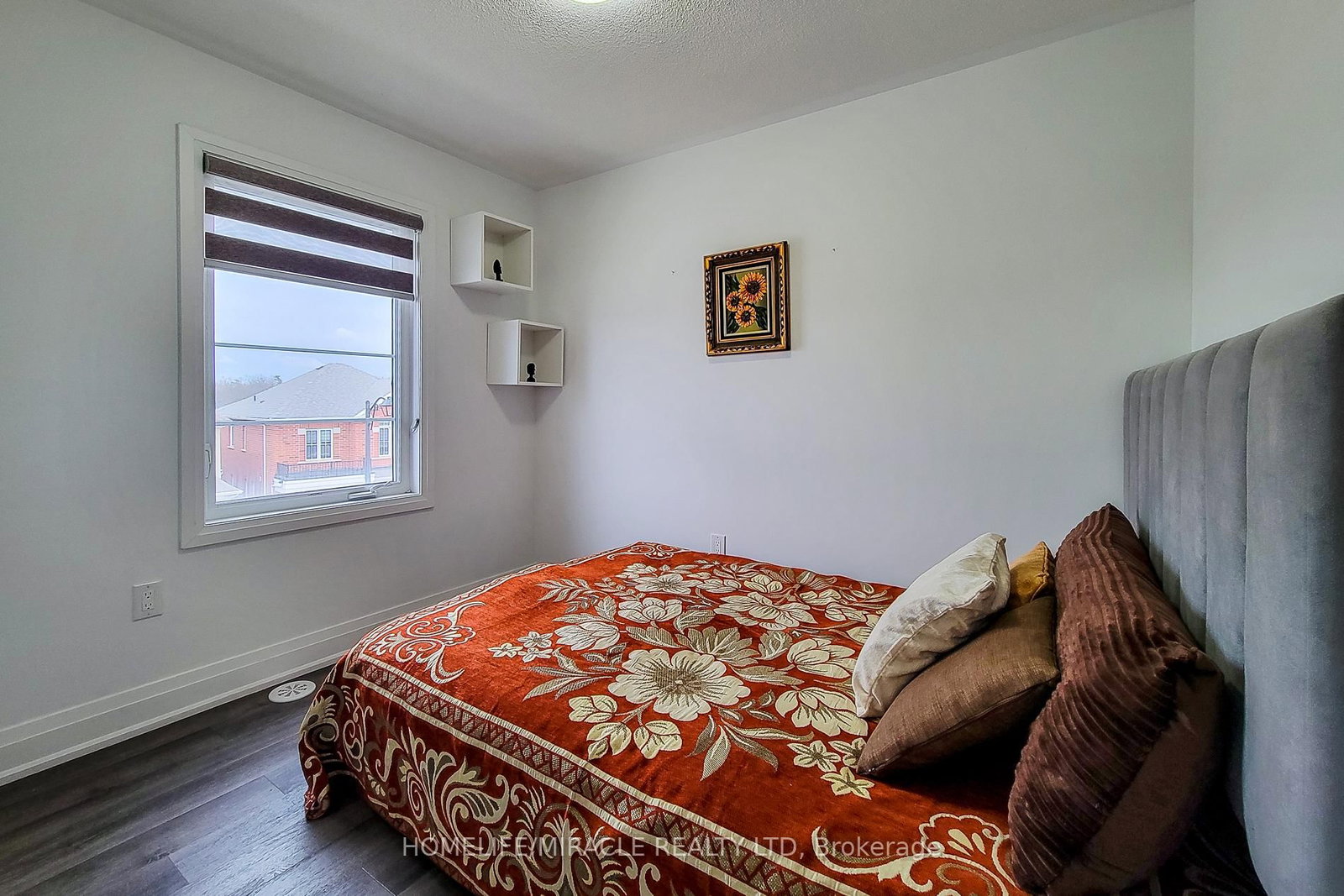 Townhouse for sale at 1274 Wintergreen Place, Milton, Ontario, L9E 1S4 - Cobban - MLS: W13010120