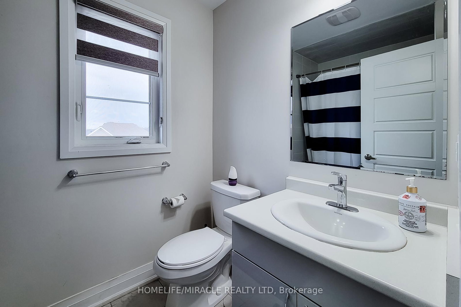 Townhouse for sale at 1274 Wintergreen Place, Milton, Ontario, L9E 1S4 - Cobban - MLS: W13010120