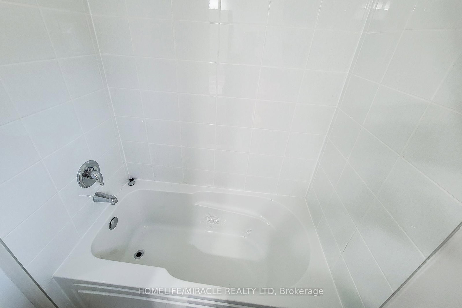 Townhouse for sale at 1274 Wintergreen Place, Milton, Ontario, L9E 1S4 - Cobban - MLS: W13010120