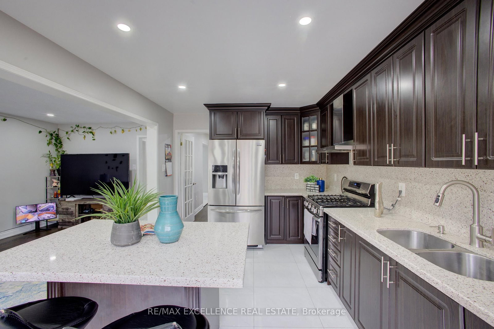 Detached House for sale at 5 Wildsky Road, Brampton, Ontario, L6Y 5P6 - Fletcher's Creek South - MLS: W13010308