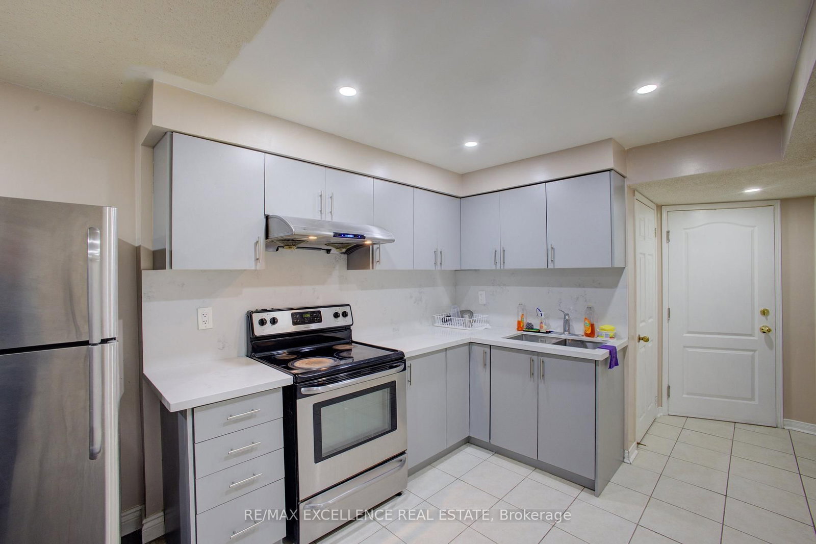 Detached House for sale at 5 Wildsky Road, Brampton, Ontario, L6Y 5P6 - Fletcher's Creek South - MLS: W13010308