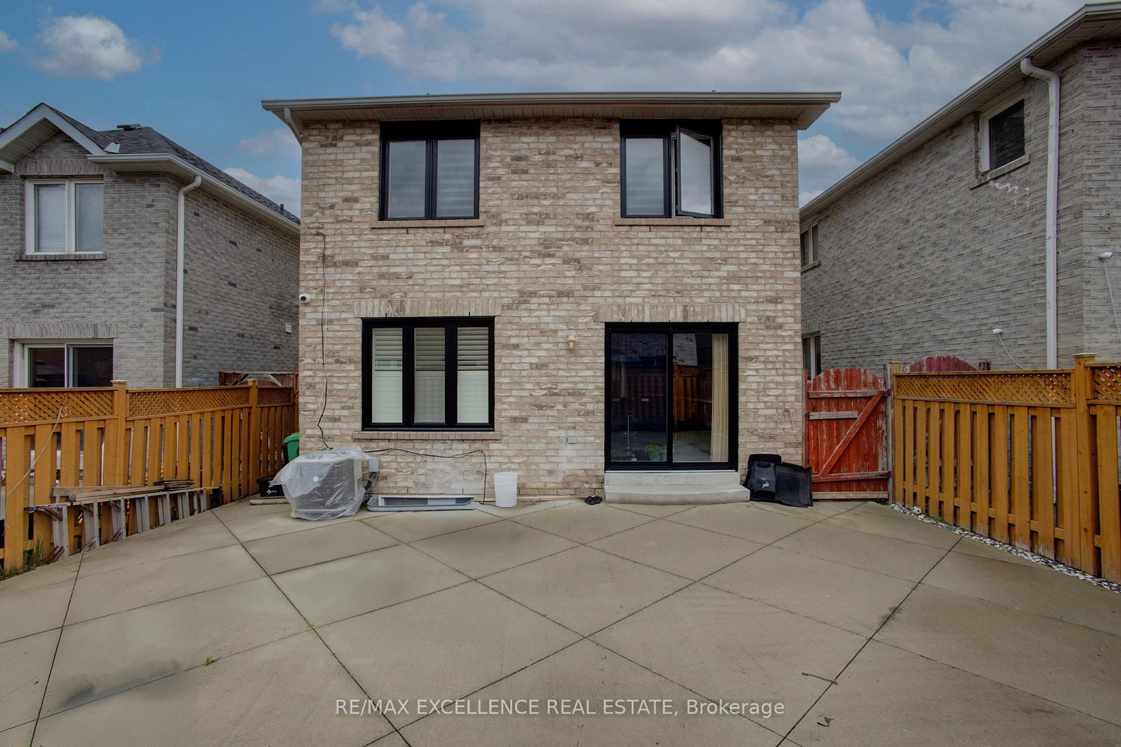 Detached House for sale at 5 Wildsky Road, Brampton, Ontario, L6Y 5P6 - Fletcher's Creek South - MLS: W13010308