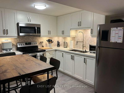 23 Goodwood Avenue, Toronto, Ontario image-0-3