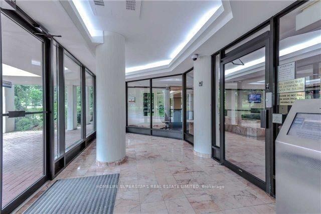 1212 - 1 Rowntree Rd, Toronto, M9V 5G7 | Image 3