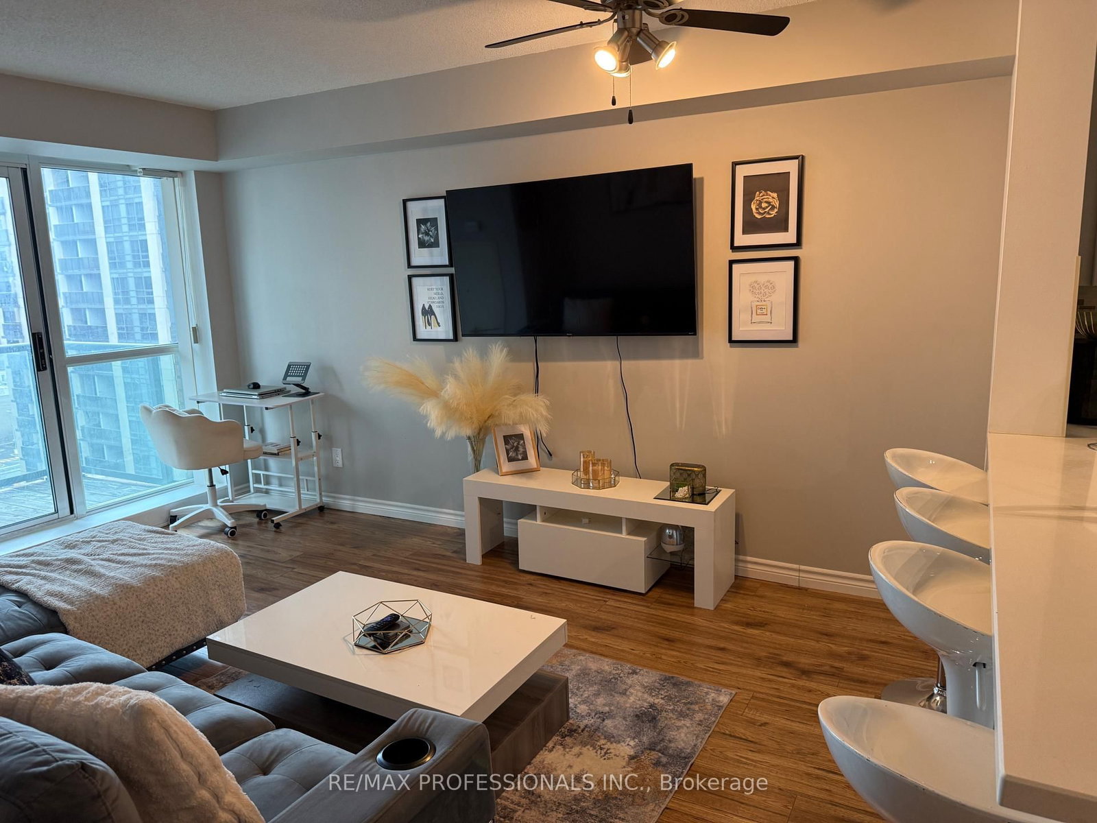 7 Michael Power Place, Unit 1406 - Photo 24