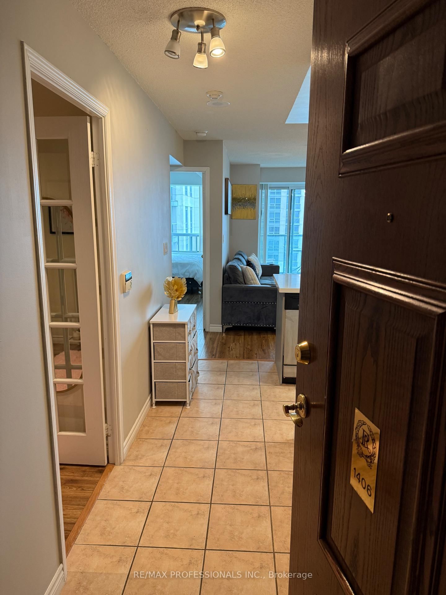 7 Michael Power Place, Unit 1406 - Photo 30