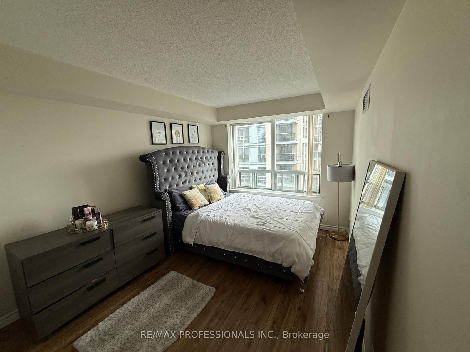 7 Michael Power Place, Unit 1406 - Photo 7