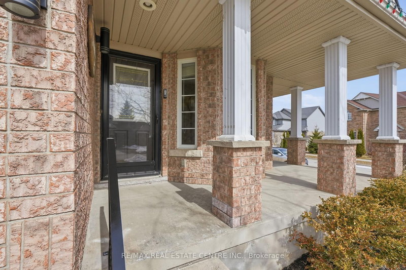 321 Montgomery Blvd, Orangeville, L9W 5G7 | Image 3