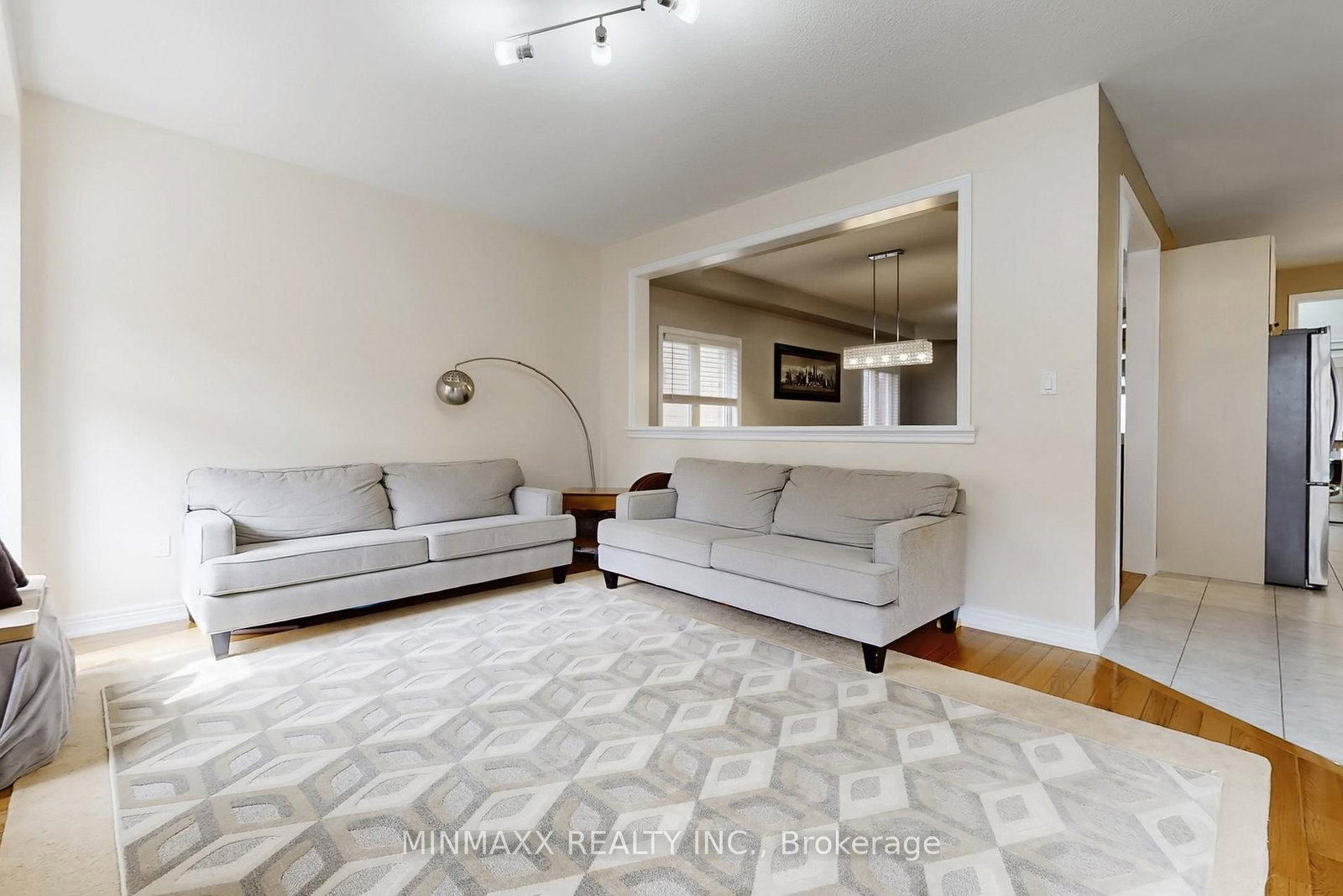 Detached House for sale at 764 Ferguson Drive, Milton, Ontario, L9T 7C7 - Beaty - MLS: W13010584