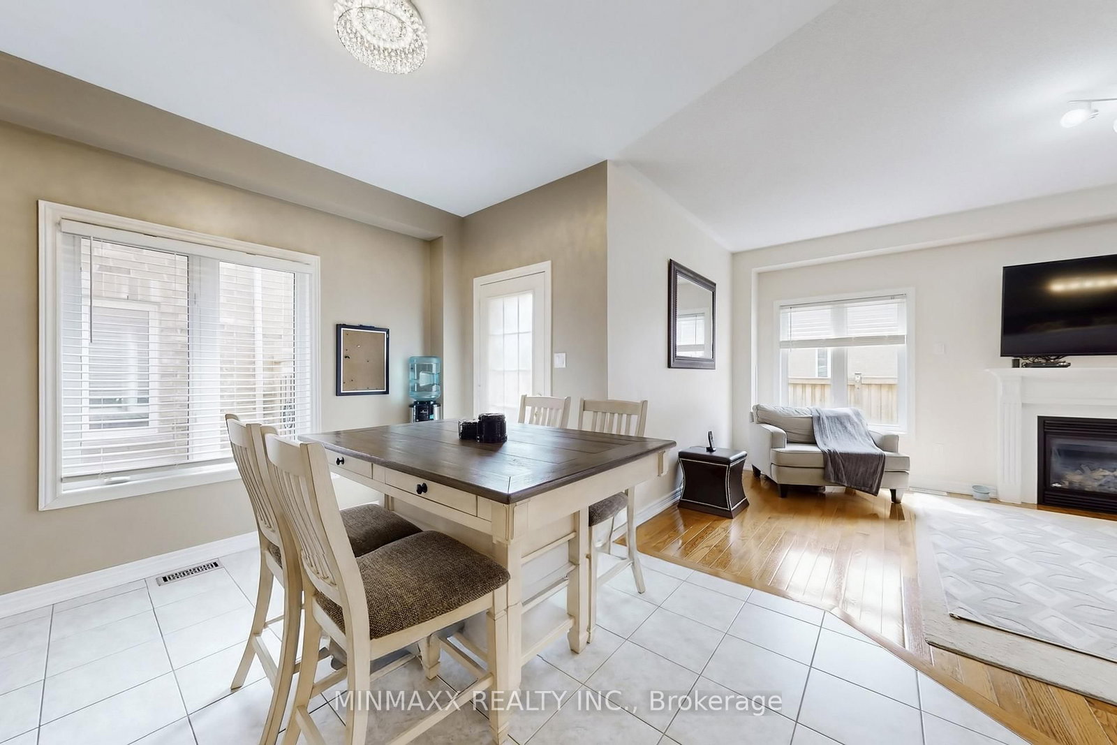 Detached House for sale at 764 Ferguson Drive, Milton, Ontario, L9T 7C7 - Beaty - MLS: W13010584