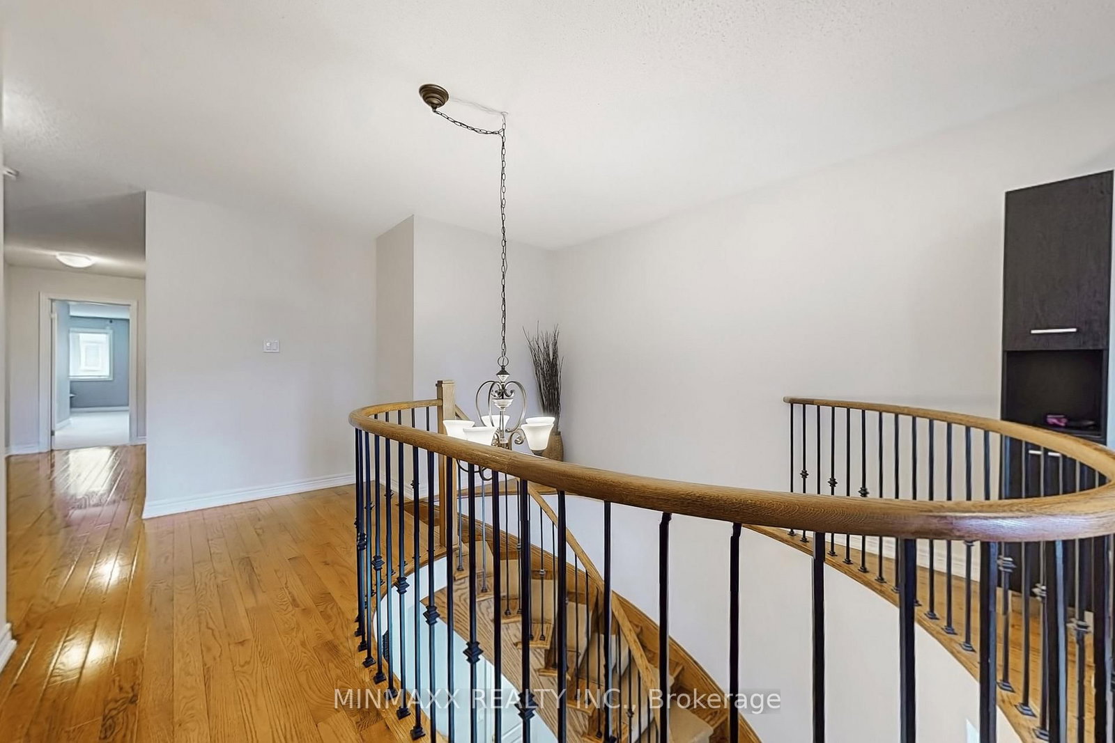 Detached House for sale at 764 Ferguson Drive, Milton, Ontario, L9T 7C7 - Beaty - MLS: W13010584