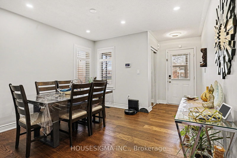 65 Bleasdale Ave, Brampton, L7A 0P3 | Image 3