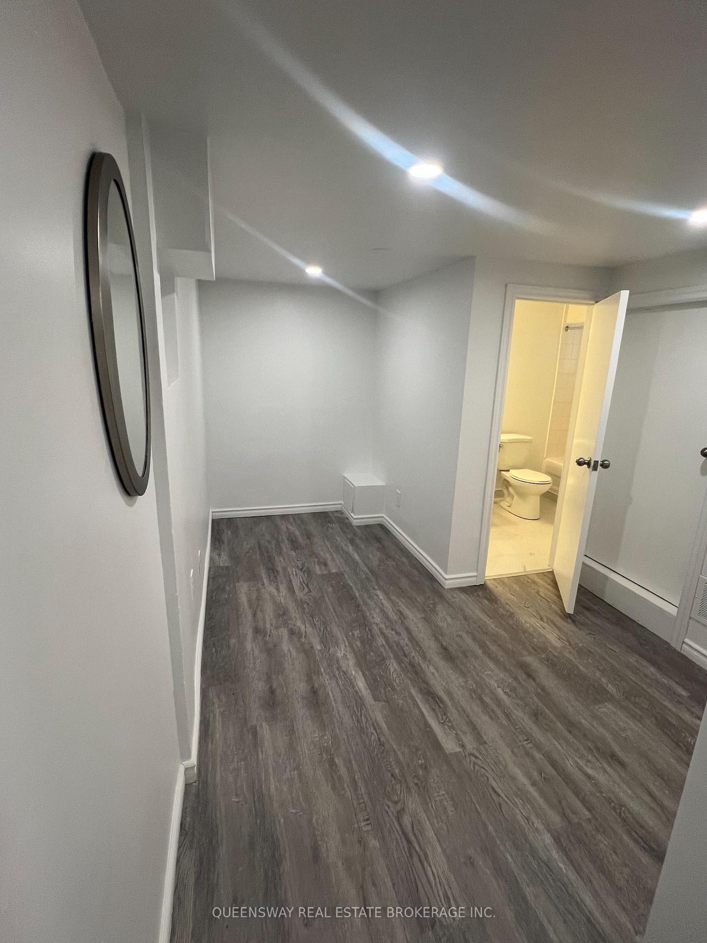 1389 Lansdowne Avenue - Photo 8